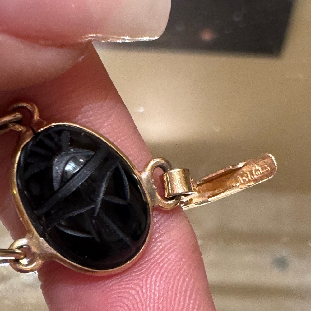 Vintage 70s Solid 14k Gold Scarab Precious Stone Bracelet - Picture 5 of 11
